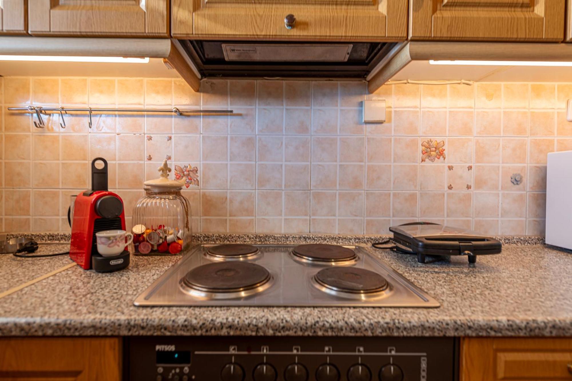 Seaside Escape 100M To The Beach With Stunning View * Saronida